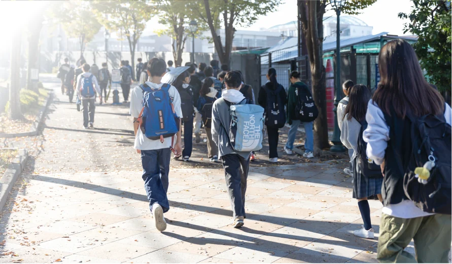 POINT02 週6日制で築く揺るぎない学びの基礎
