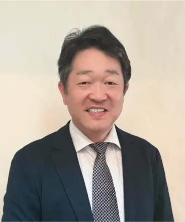 同志社香里紫香会 会長