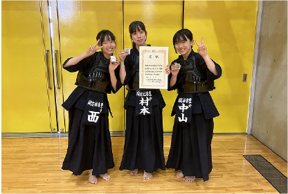 中学女子剣道部私学大会団体3位入賞 | クラブ活動 | 同志社香里中学校
