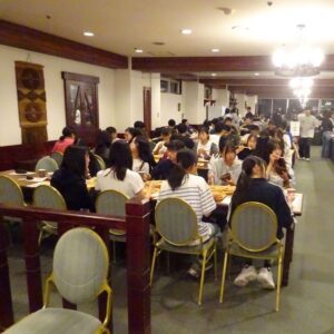 夕食の様子